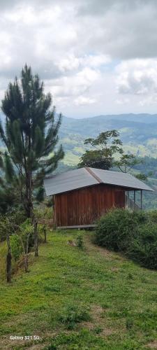 . Cabaña con vistas al bosque de Platanillo y al océano Pacífico