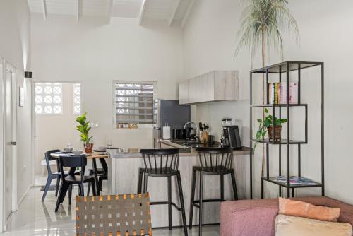 Bunita den Bario Apartments in Salina