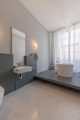 CHARM EL MALTA - Spacious 1BR Apartment, La Valeta (foto 4)