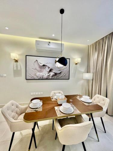 فندق الرياض لاكشري الياسمين 5 (Riyadh luxury الياسمين 5) in الياسمين