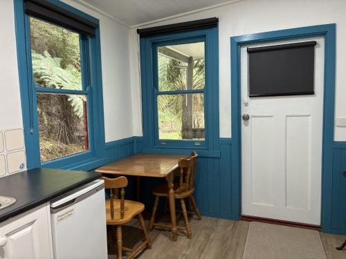 المرافق, School Cottage in Walhalla
