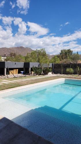 주변 환경, Acacia in 라스 에라스