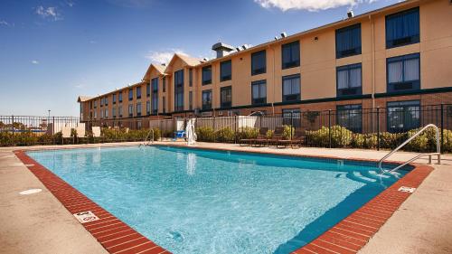 Best Western Inn at Coushatta - image 2