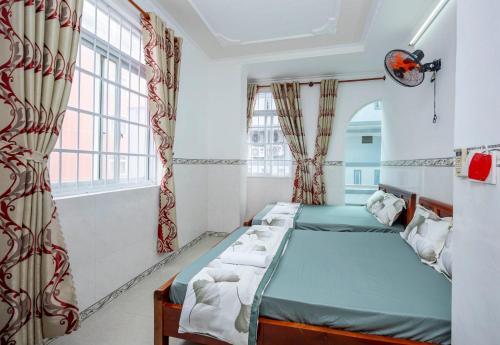Khách Sạn Hoàng Phú