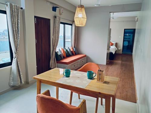 Mid Town Room in ราม คต