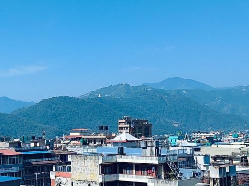 Mid Town Room in ราม คต