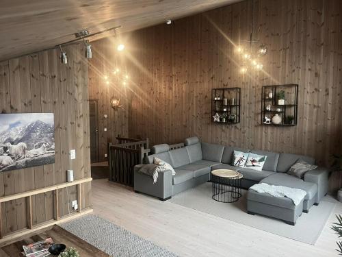 Modern mountain apartmen Ski in and out in Triusilis