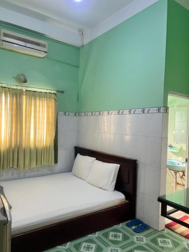 Double Room image 7