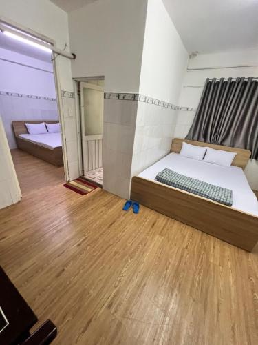 Quadruple Room image 4