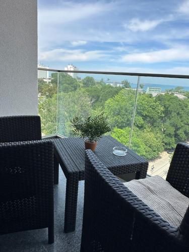 Luxury Apartment with Sea View image 10