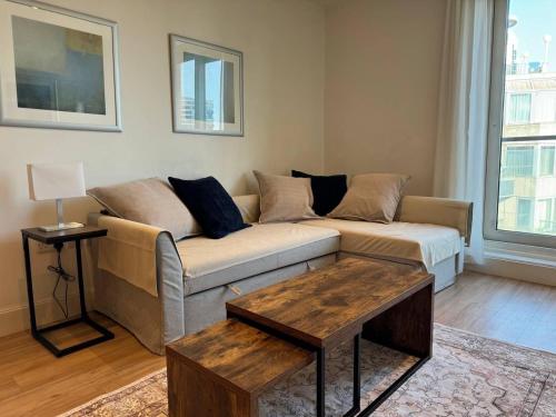 Luxury One bedroom apartment in Paddington with Concierge and Security, London (photo 5)