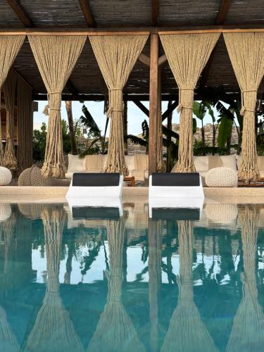 Nafplio Lodge - Neo Roino