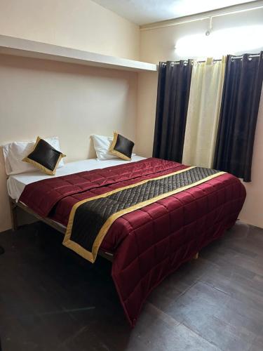 Vel Home Stay