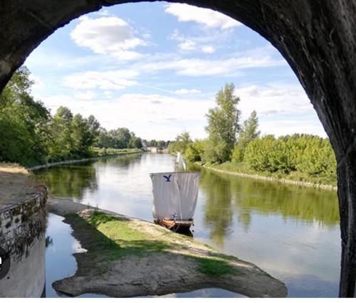 La Châtillonnaise (La Chatillonnaise) in Châtillon-sur-Loire