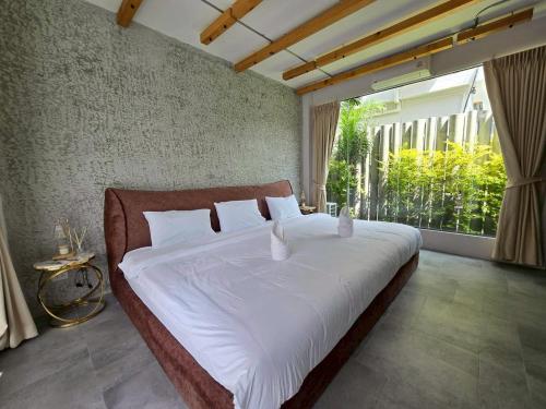 The Ten Poolvilla Huahin near Monsoon Valley Vineyard (Restaurant)