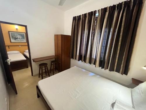 Cosy Central Colombo Suite - image 6