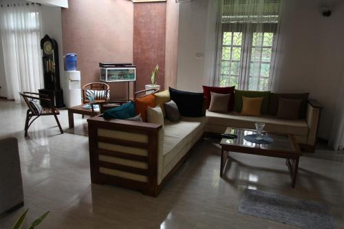 Charles Villa Rawathawatta.Moratuwa Colombo. - image 7
