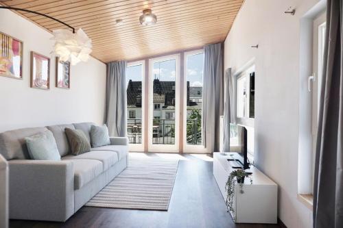 NEU zentrale Wohnung Netflix Balkon 4 Gäste in Andernach, Deutschland