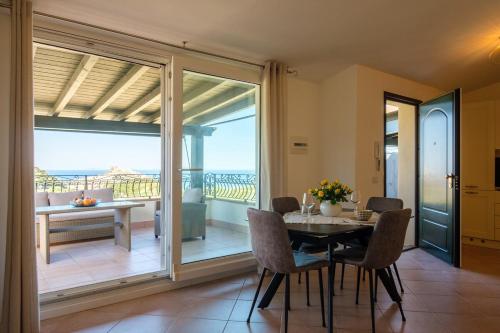 Relaxing Penthouse Whith View in Terrabianca