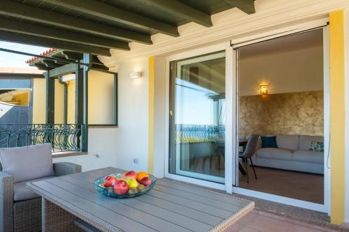 Relaxing Penthouse Whith View in Terrabianca