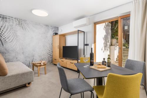 Pula Residence Rooms and Apartments Old City Center in Pula