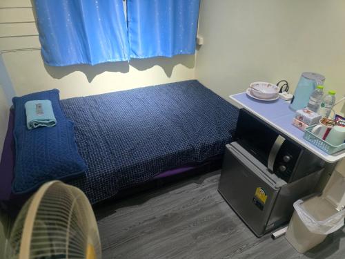 209 Cozy apartment with nice fan near skytrain & WiFi, Bangkok