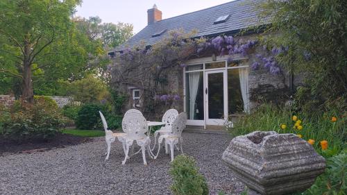 Udvendig, Balrath Courtyard in Duleek
