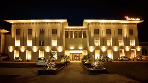 Silver Palm Hotel & Resorts