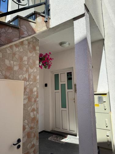 Apartment Melograno - Old Town