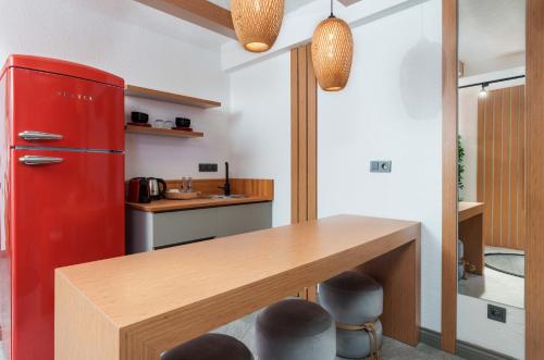 設施, Lupia Suites in 卡爾坎