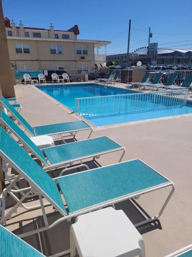 Aquarius Oceanfront Inn - main image