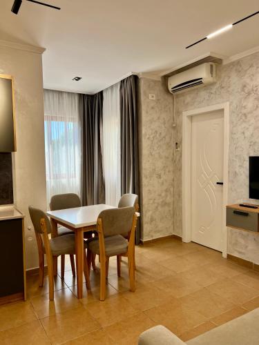 Faciliteiten, Kamberi Hotel & Apartments in Velipoje