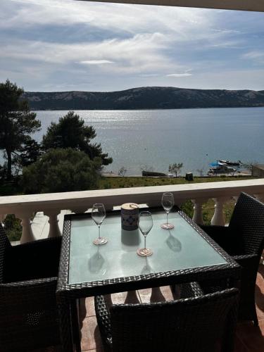 ระเบียง/ชานเรือน, Apartman Didovic in สตารา โนวาเลีย