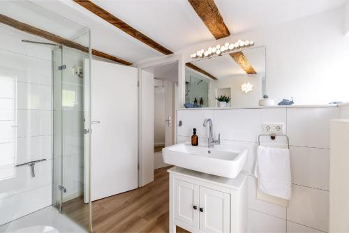 浴室, Dream Green Apartment 'Meadow' in 格拉登巴赫