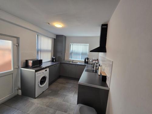 Cozy Home in Liverpool, Liverpool (photo 4)