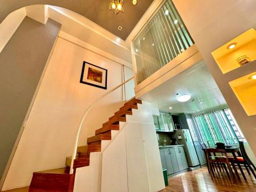 Entire Condo loft in Mandaluyong, Manila