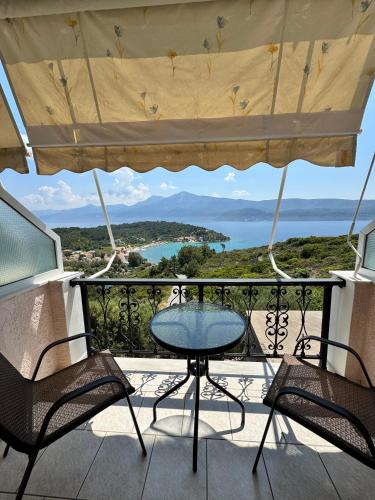 شرفة/ تراس, Endless Blue in Posidonio