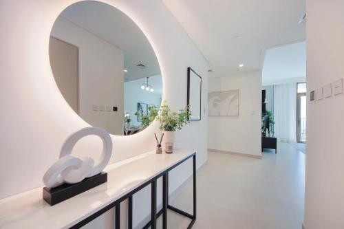 Brand new and stylish 2BR with stunning views - Creek Palace, Dubaj (zdjęcie 5)