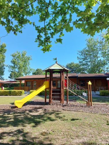 Villaggio Samoa in Lido Delle Nazioni