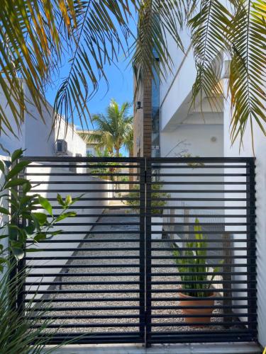 Edícula no Norte da Ilha (Edicula no Norte da Ilha) in 卡舒埃拉杜邦熱蘇斯