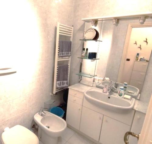 Apartment with a stunning sea view pool tennis, Rapallo (foto 6)