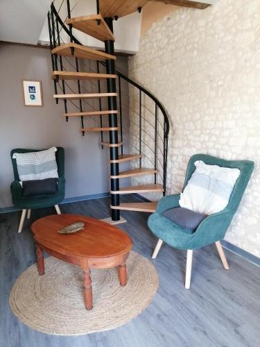 Maison ancienne in Azay Le Ferron