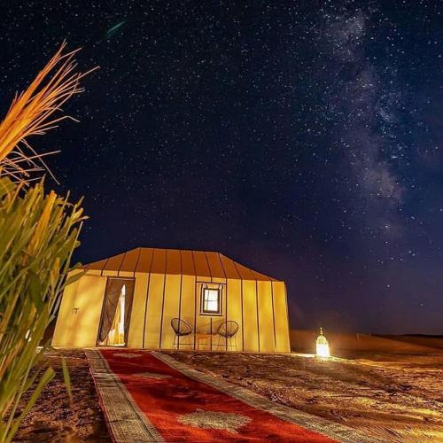 luxury desert camp merzouga in Merdane