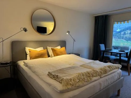 Zentrumsnahe Wohnung mit Blick in Adelboden, Schweiz