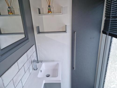 2 bed static, Hull (zdjęcie 8)