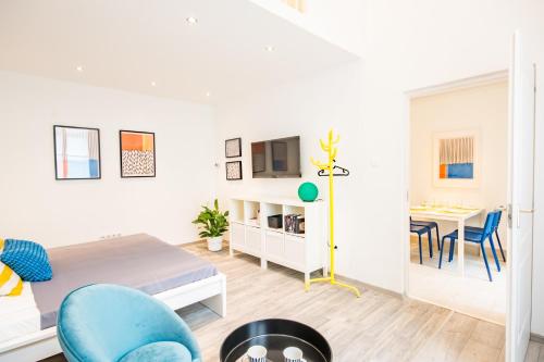 Central - Large - Easy Sleep - image 9