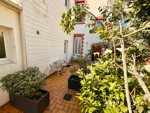 Vista, Alizé Studio COSY dans résidence Privée avec Patio à proximité (Alize Studio COSY dans residence Privee avec Patio a proximite) in Saint-Nazaire