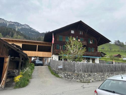 Grosses Chalet im Grünen