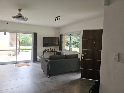 Country house, pool and gazebo 1600 m2, max 7 people