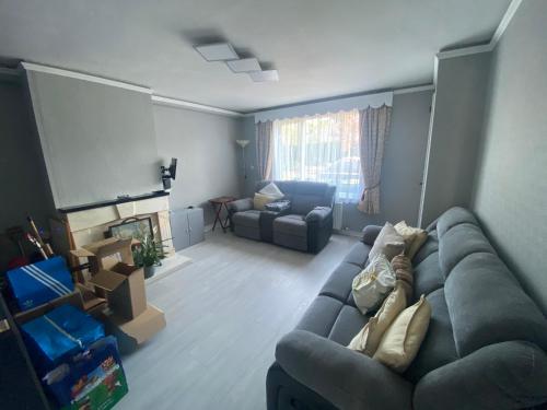 Private Room in Family Home, Dublino